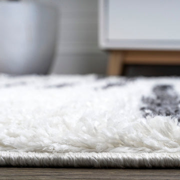 Petra Stripe Geometric Shag Area Rug